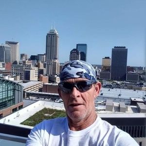 Meet your Posher, Joey